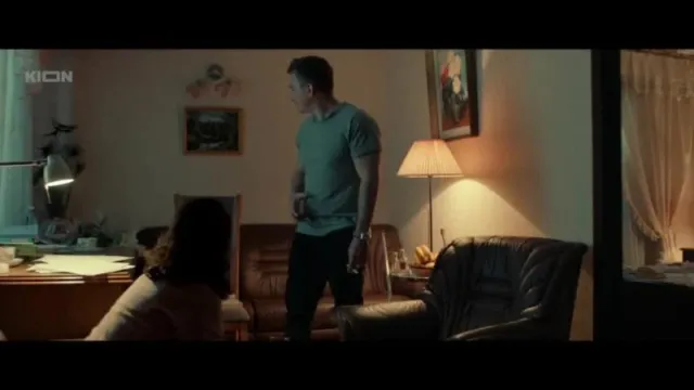 Кадры из сериала Хрустальный (2021)